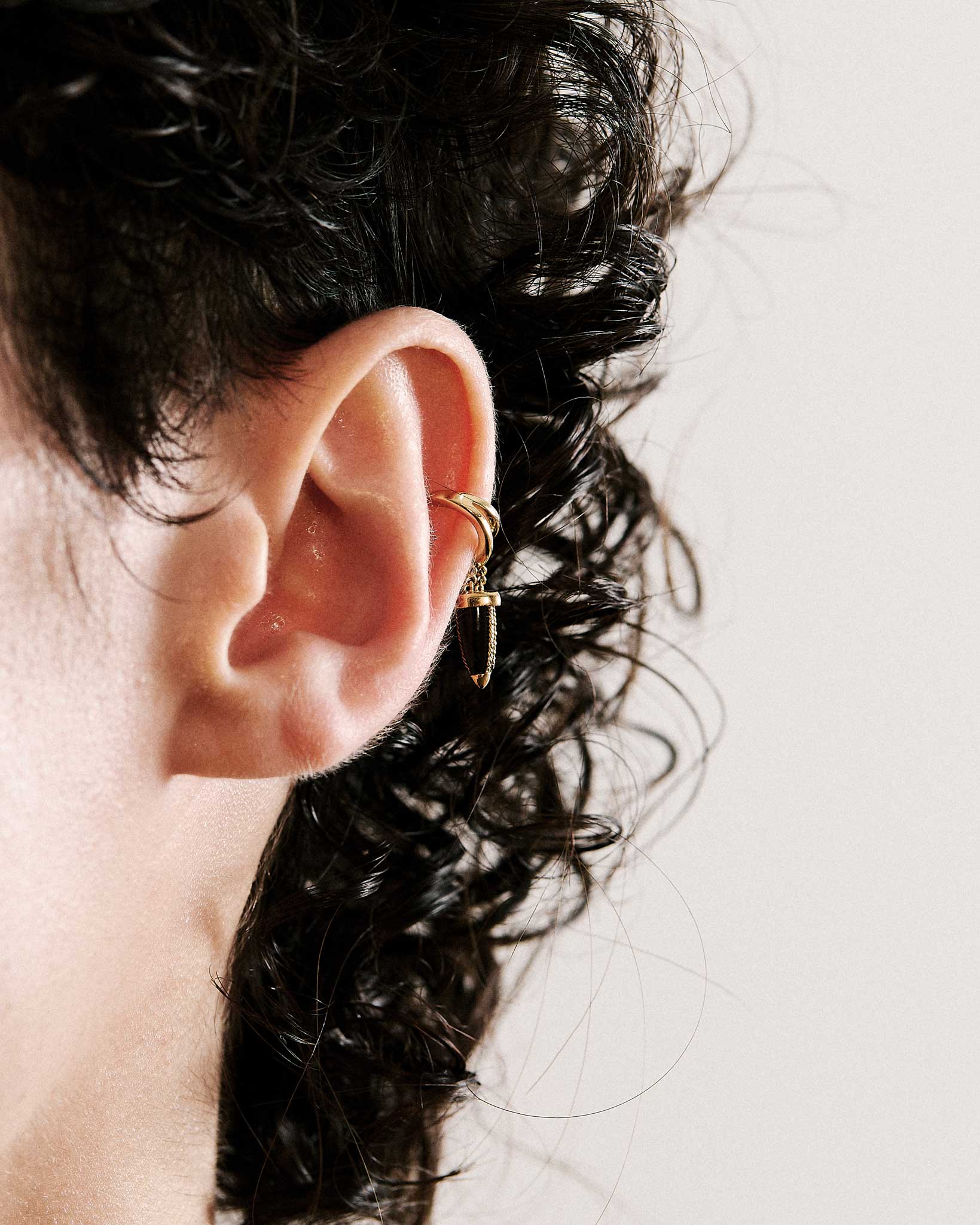Vantage Earcuff Black Jade 18k Gold