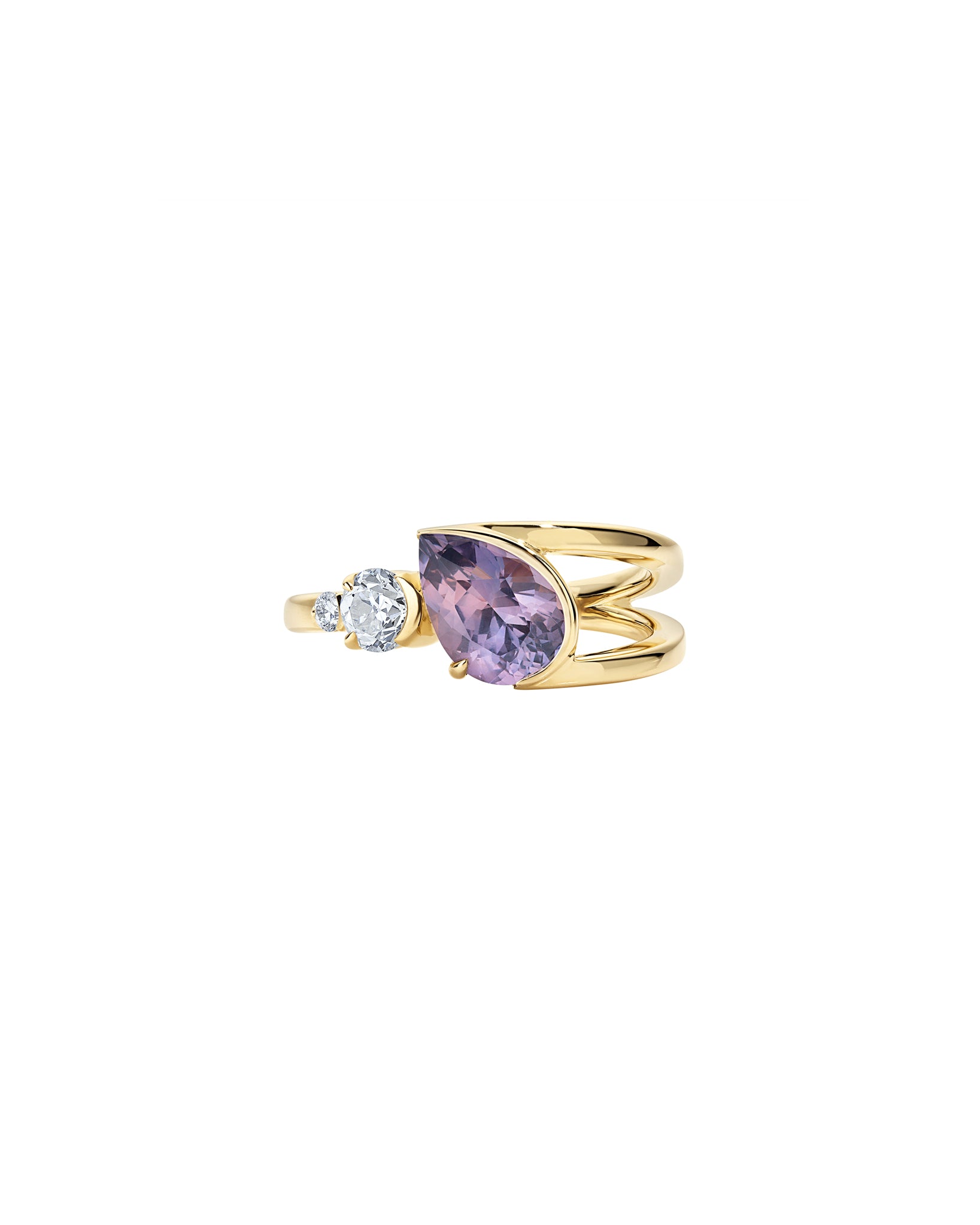 Bright Ring Pear Sapphire