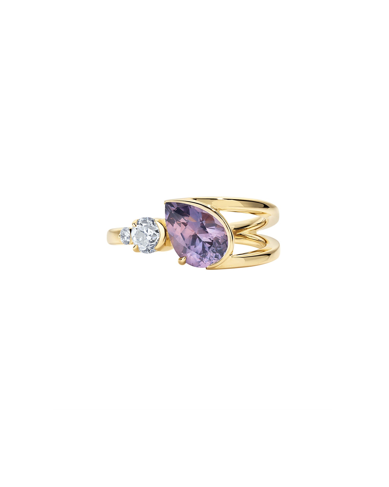 Bright Ring Pear Sapphire