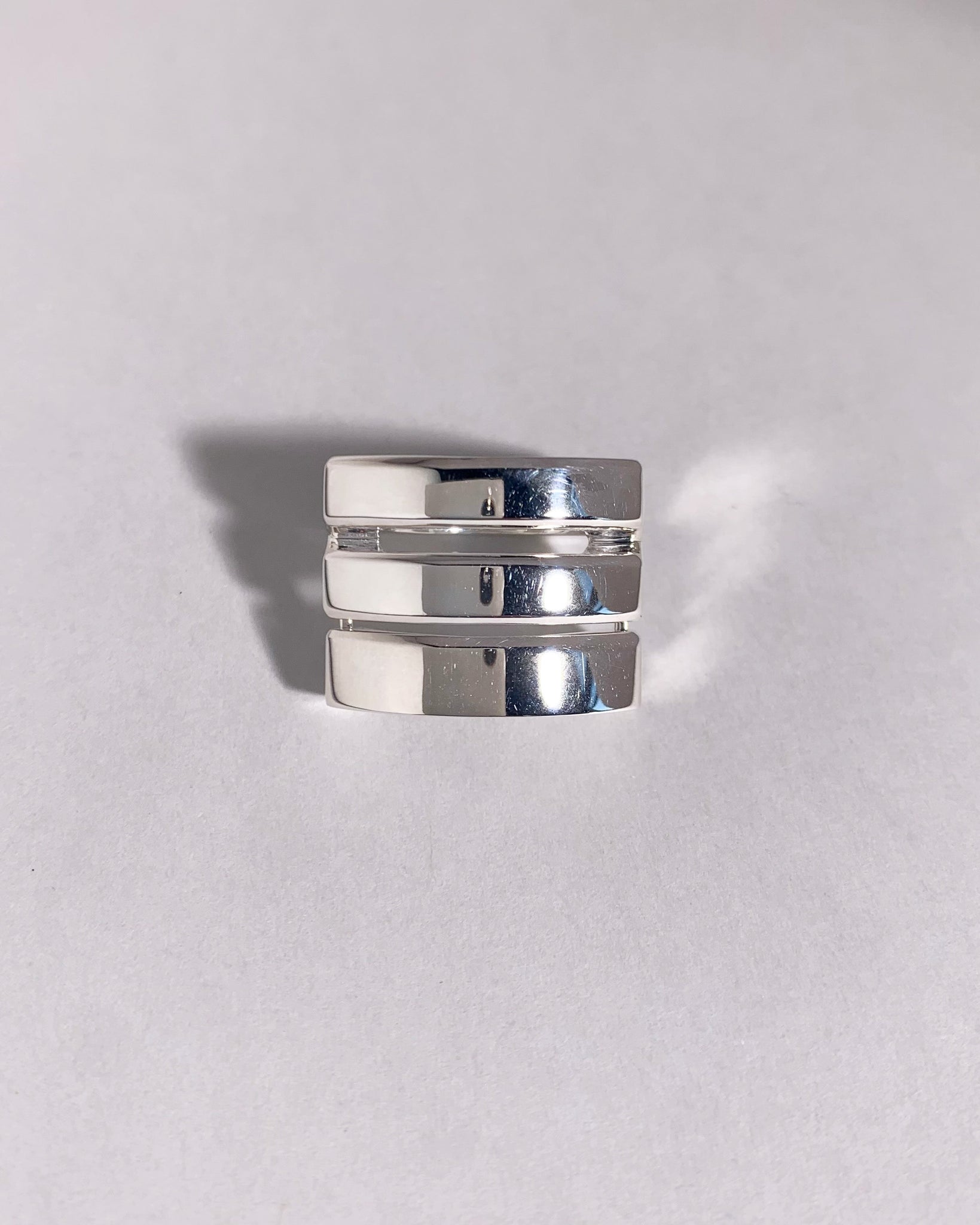 Singular Ring Size 6.5 - Vault Sale