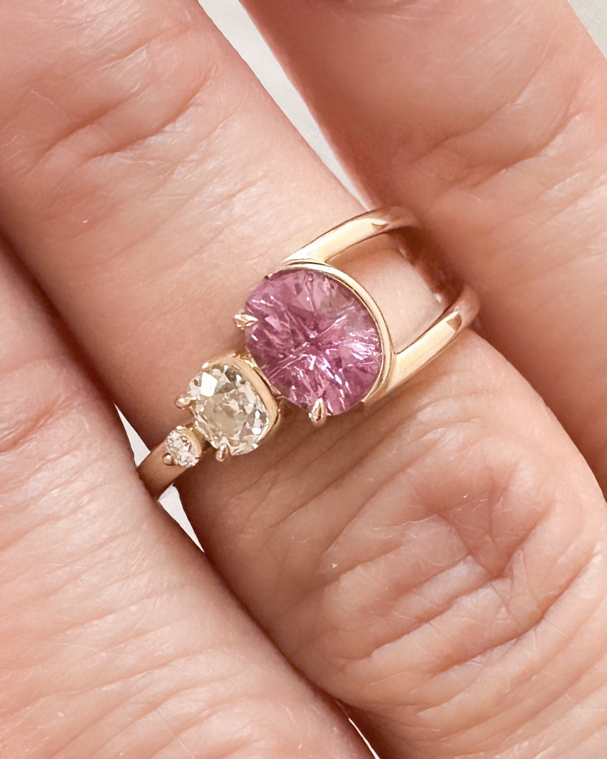 Bright Ring Pink Sapphire