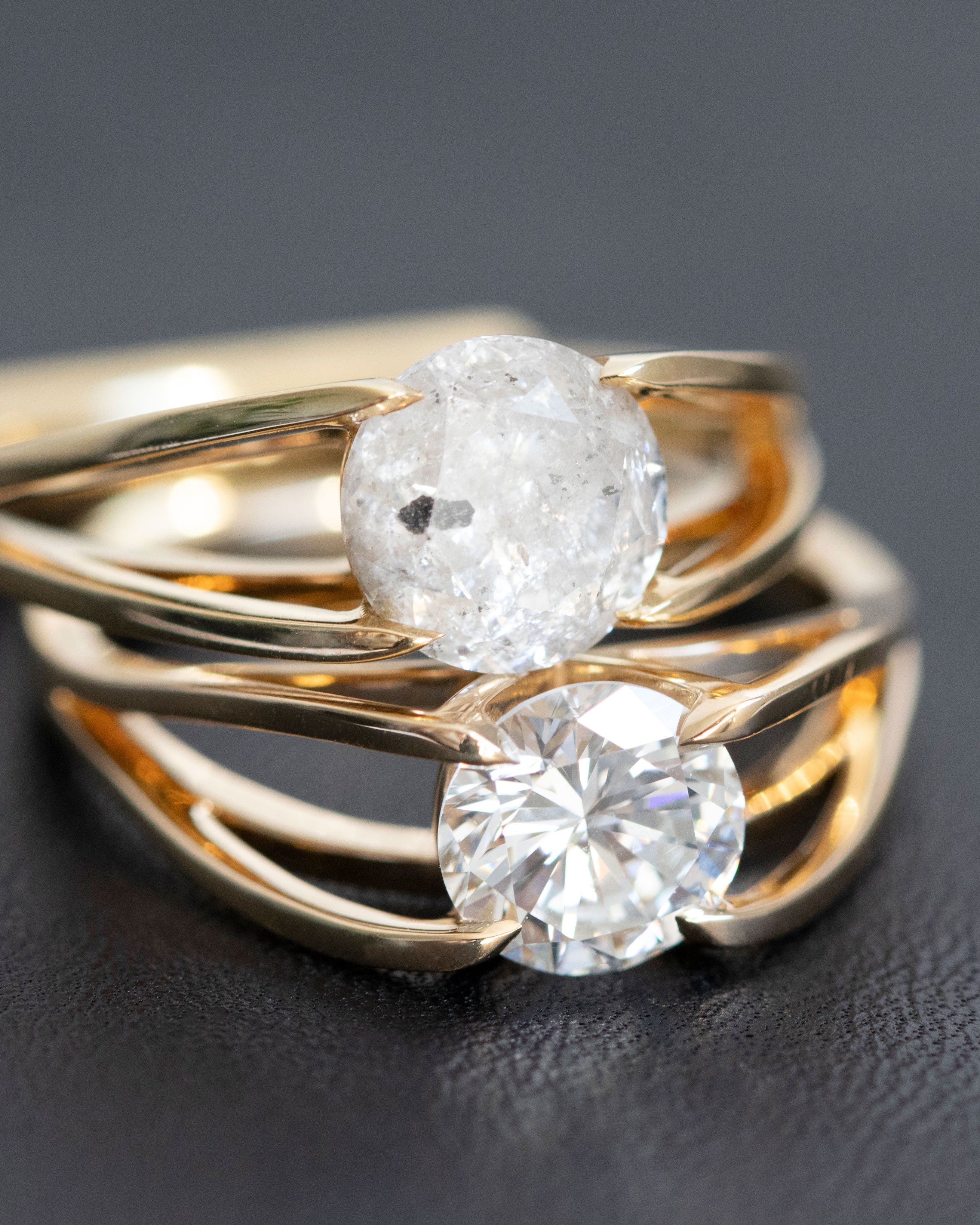 Centered Ring Yellow Gold